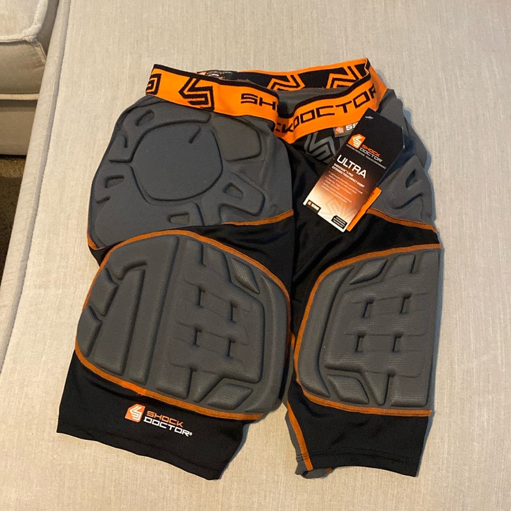 Mens XL shock doctor impact short